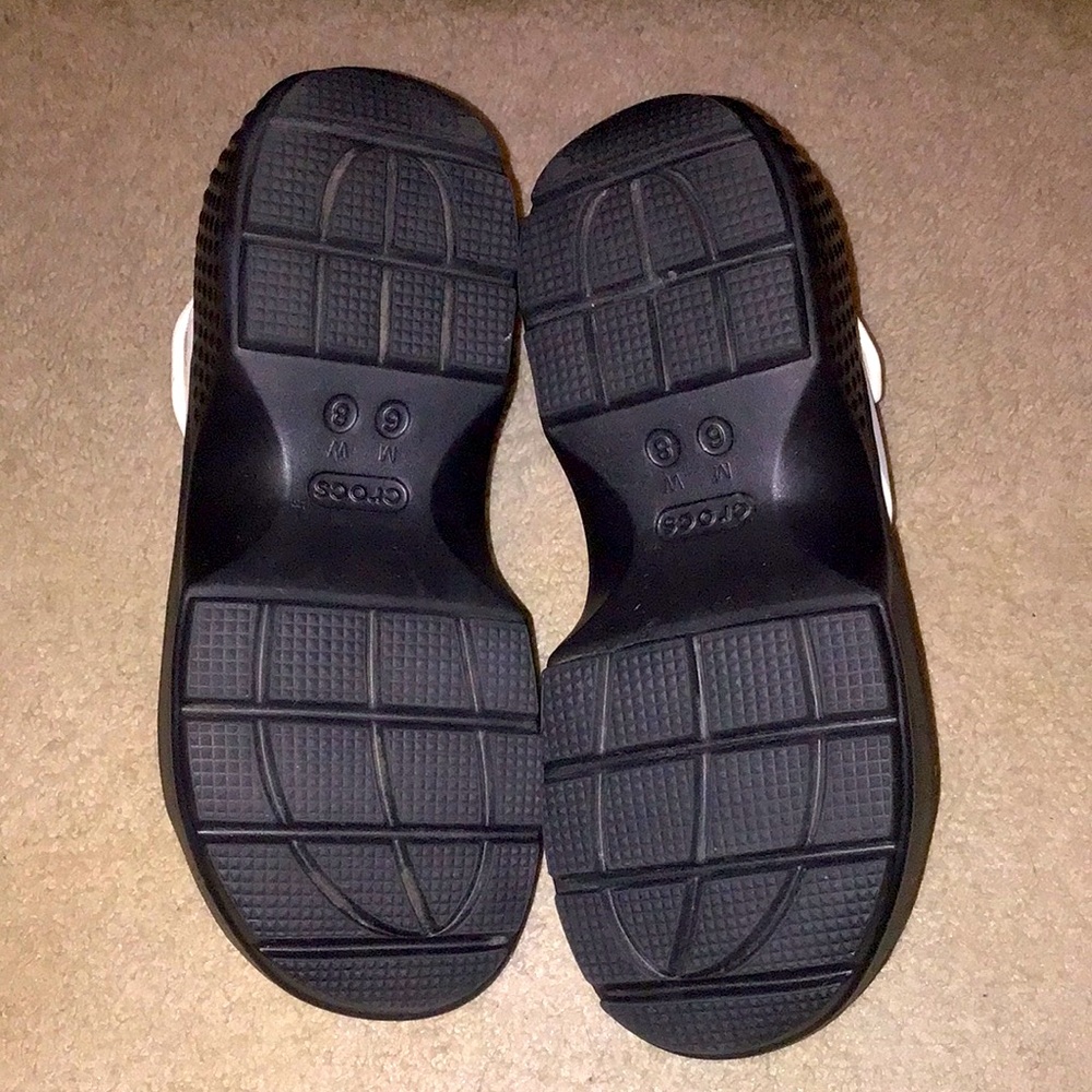 Crocs White Strappy Platform Sandals with Black Sole - Picture 4 of 6